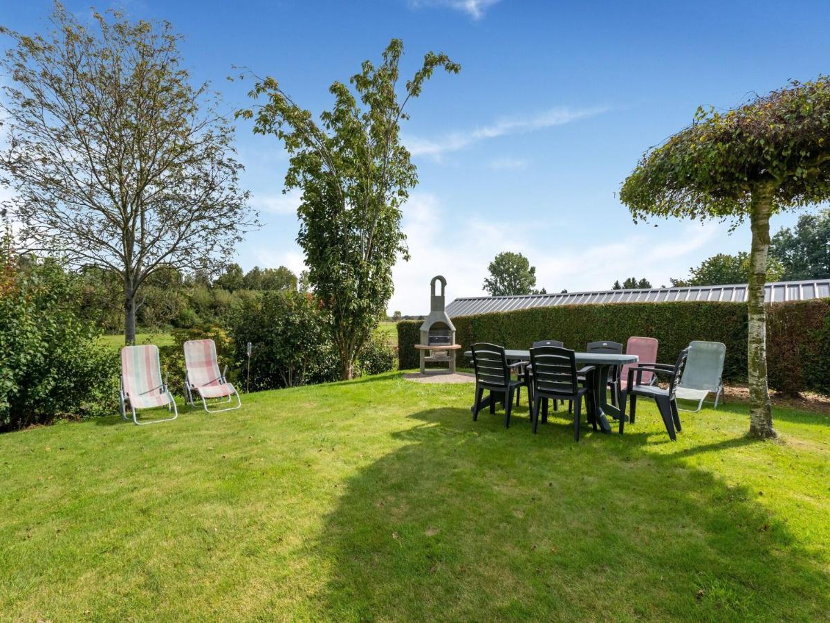 Stunning Holiday Home In Oombergen With Terrace And Garden Zottegem Extérieur photo