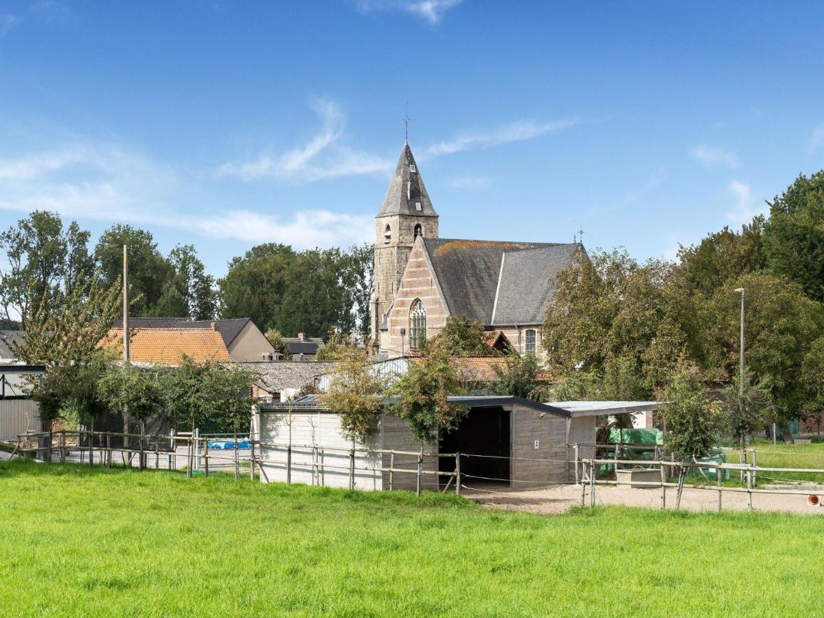 Stunning Holiday Home In Oombergen With Terrace And Garden Zottegem Extérieur photo